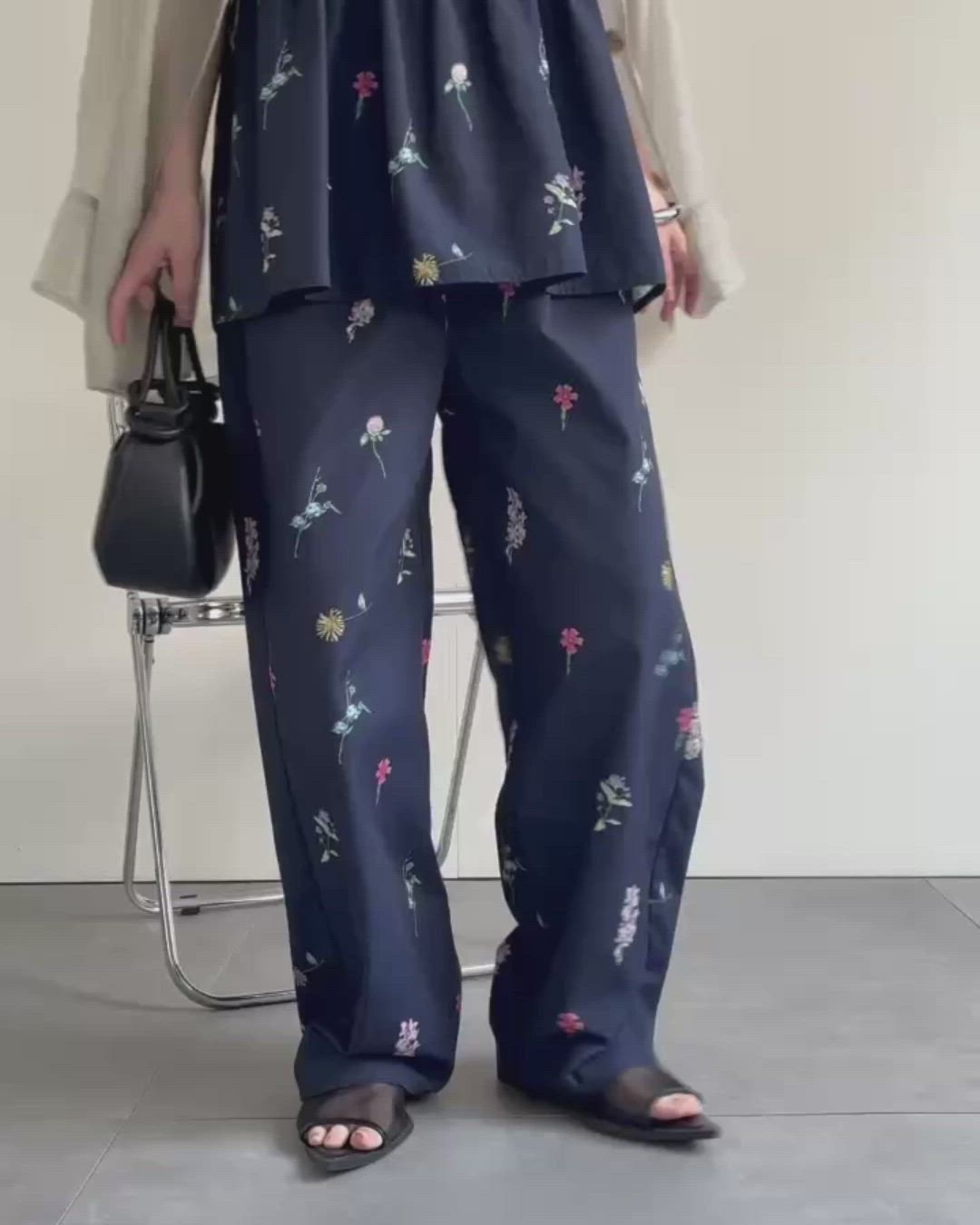 セール】【セットアップ対応】フラワープリントパンツ / 花柄パンツ