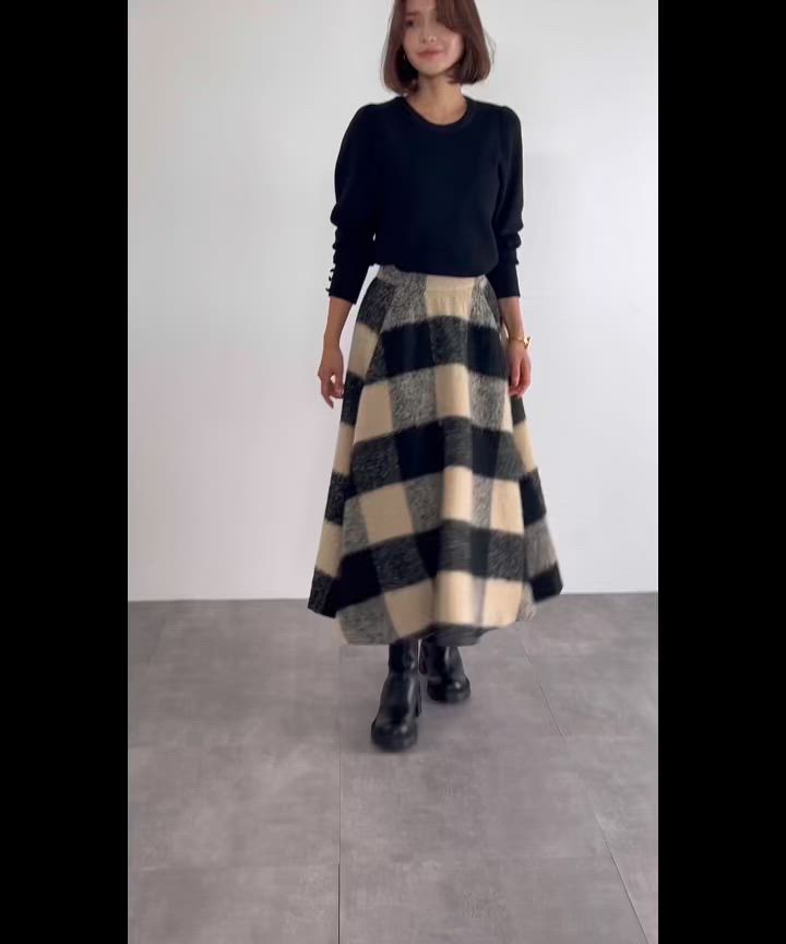セール】【VERY 1月号掲載】ブロックチェック起毛ロングフレアスカート