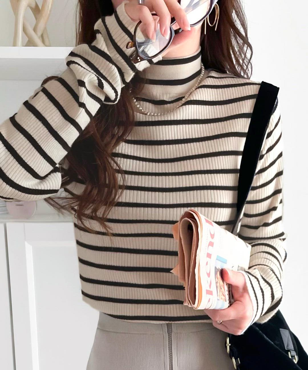 セール】さりげない配色デザインがお洒落。袖W配色×ハイネック