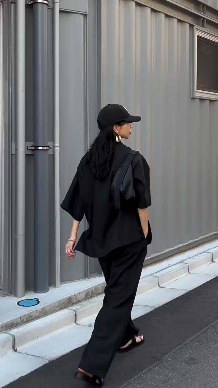 500mlペットボトル収納可】ソフトレザーラウンドショルダーバッグ(CE