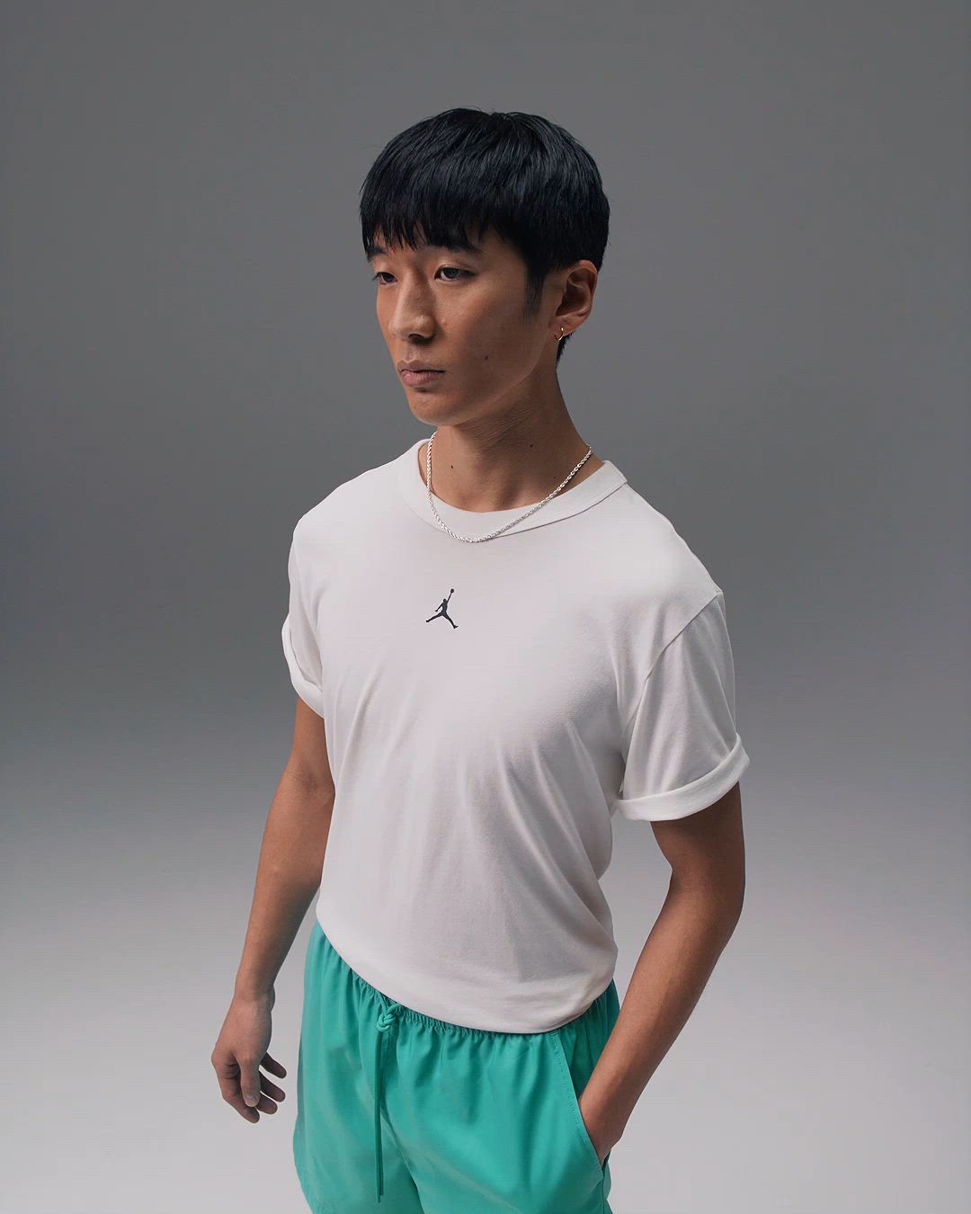 セール】ジョーダン プールサイド メンズ 13cm ショートパンツ