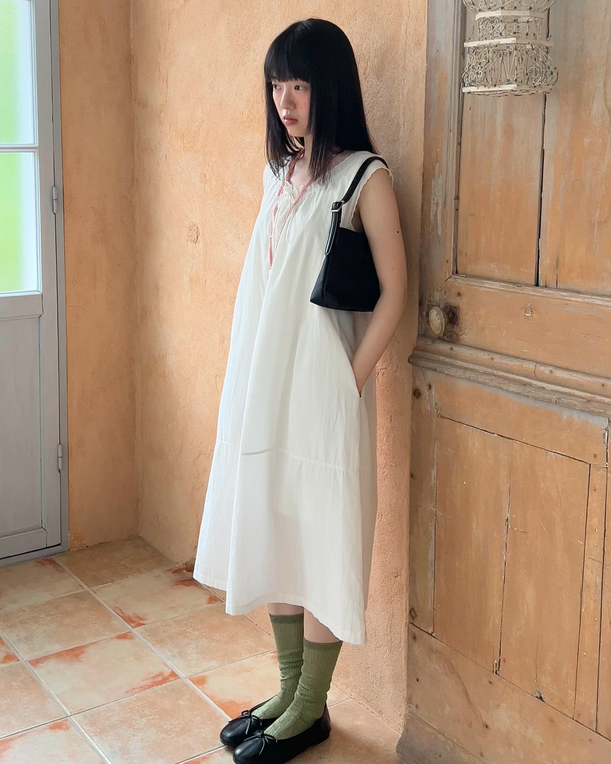 embroidery hem tank dress / エンブロイダリーヘムタンクドレス
