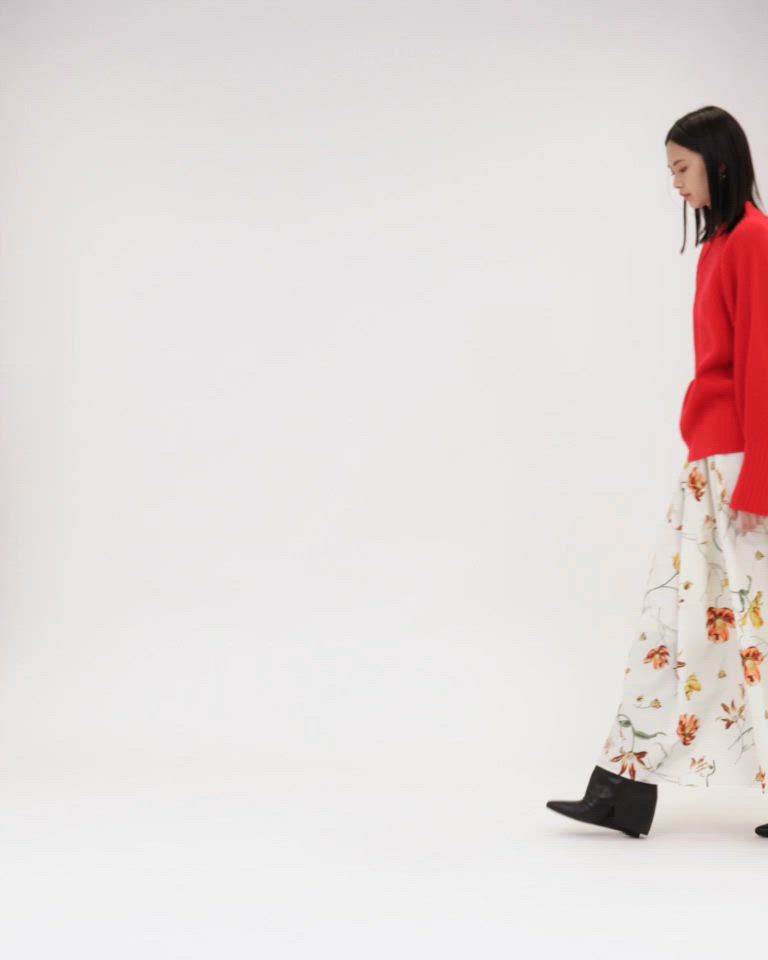 セール】＜EMMEL REFINES＞EM ミディアムフラワープリント ボリューム