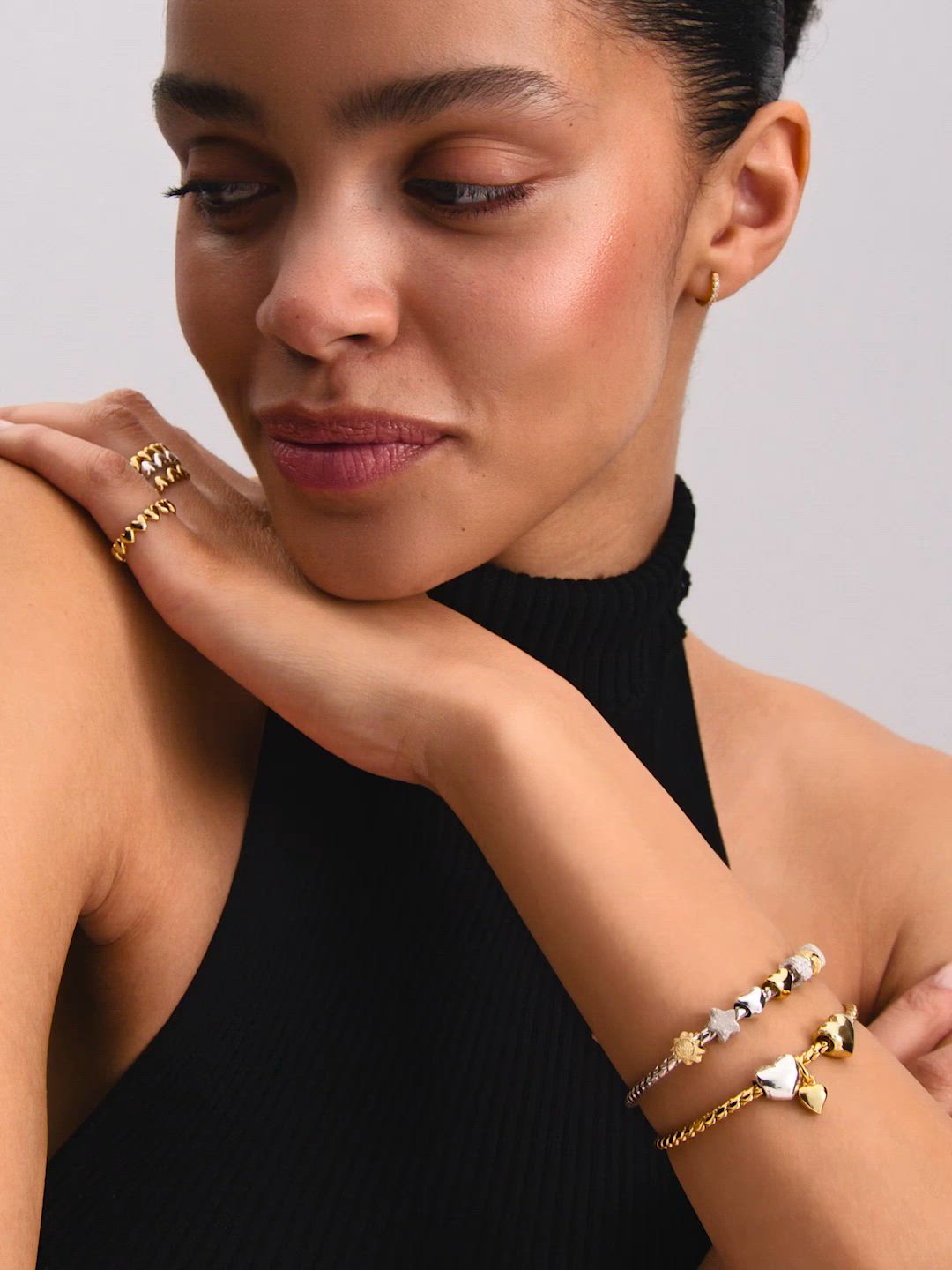 ゴールド ハート ミニチャーム（チャーム）｜Pandora（パンドラ）の