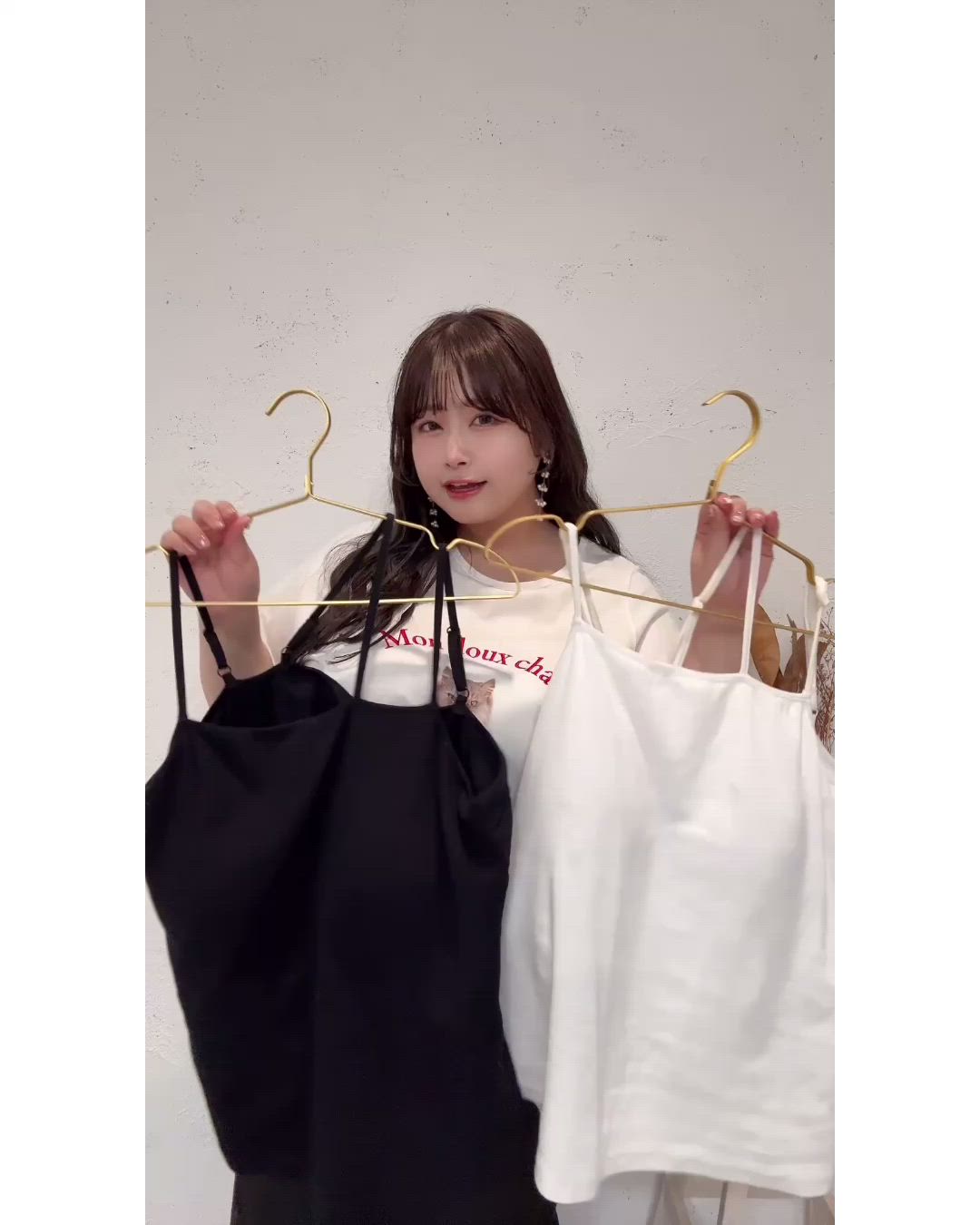 大きいサイズ】カップ付きアシメストラップキャミインナー