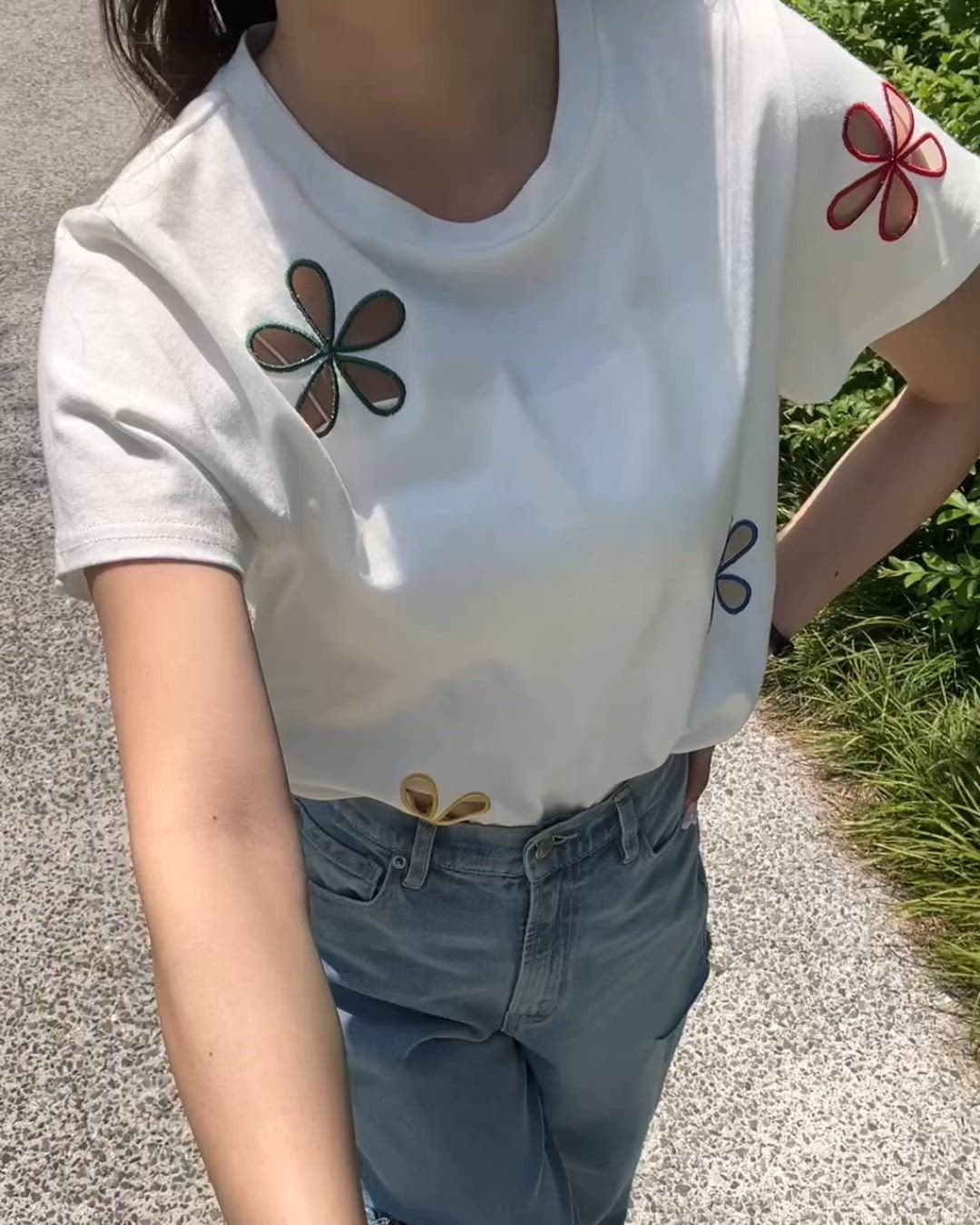 セール】フラワー刺繍半袖Tシャツ（Tシャツ/カットソー）｜moment+