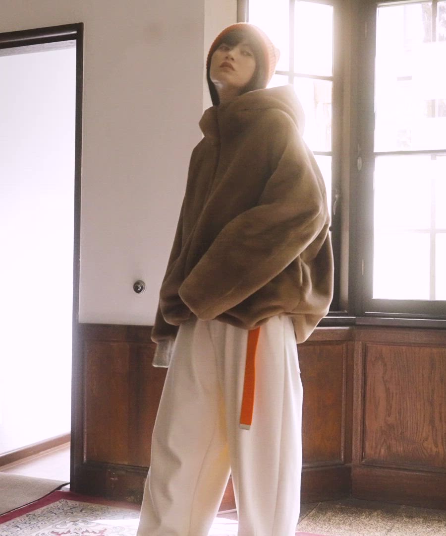 MODE NORM CORE] ベルベットファーフードブルゾン（ブルゾン）｜niko