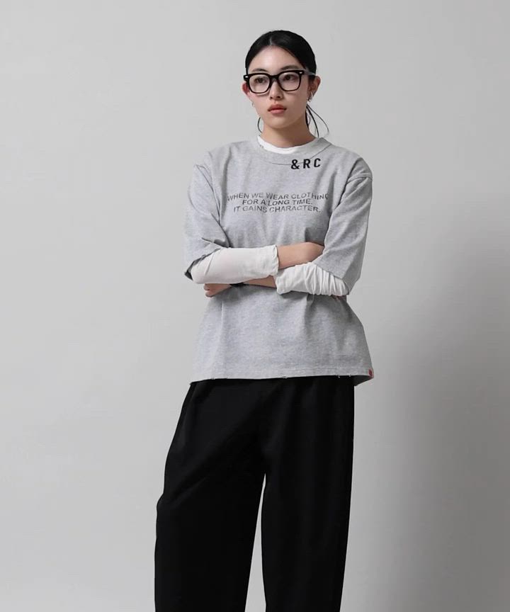 p*p様 カレンソロジーUNIVERSAL OVERALL別注Tシャツチャコール UNIVERSAL OVERALL（ユニバーサルオーバーオール） tシャツ