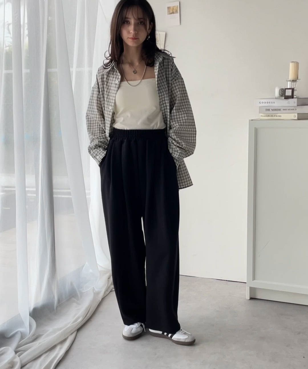 セール】シンプルコーデに動きをプラス♪ダンボールイージーカーブ