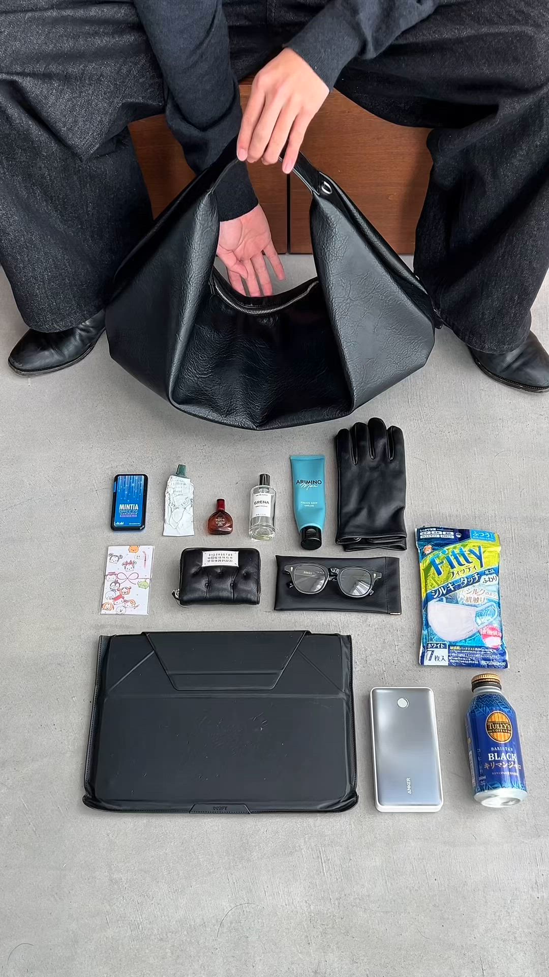 Curve shoulder bag / カーブショルダーバッグ（ショルダーバッグ