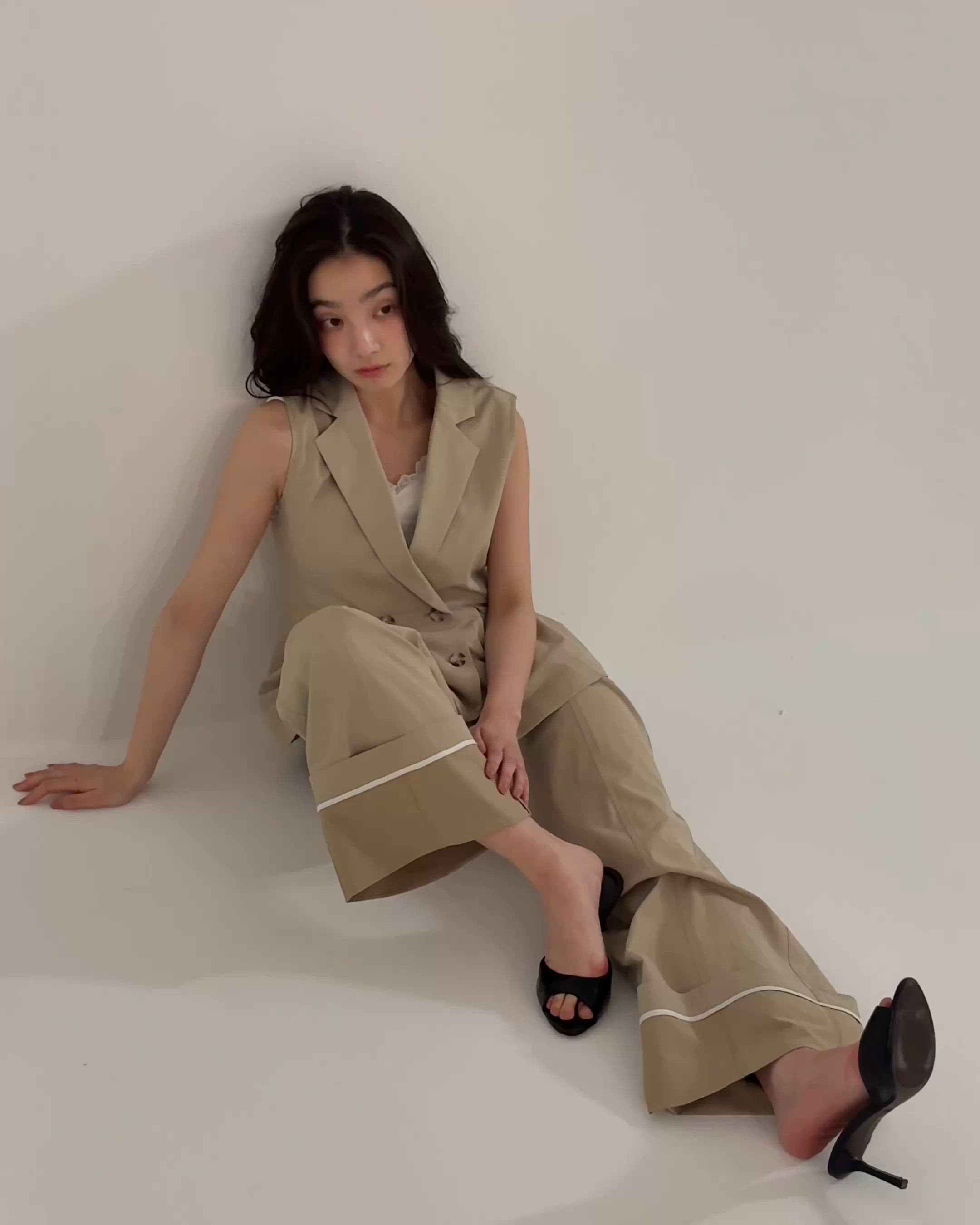 tailored trench gilet（テーラードトレンチジレ）（ベスト）｜SENEE