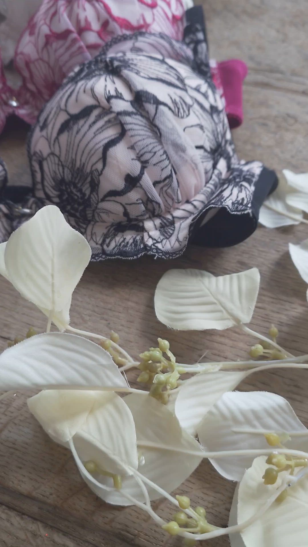 期間限定再値下げ！ebureノースリーブ ジレ northerly（ノーザリー） ブラジャー 「エレガントコレクション