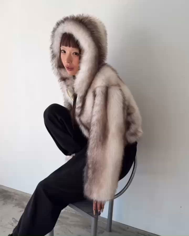 セール】フェイクファー ジップパーカー フーディ― ブルゾン（ブルゾン