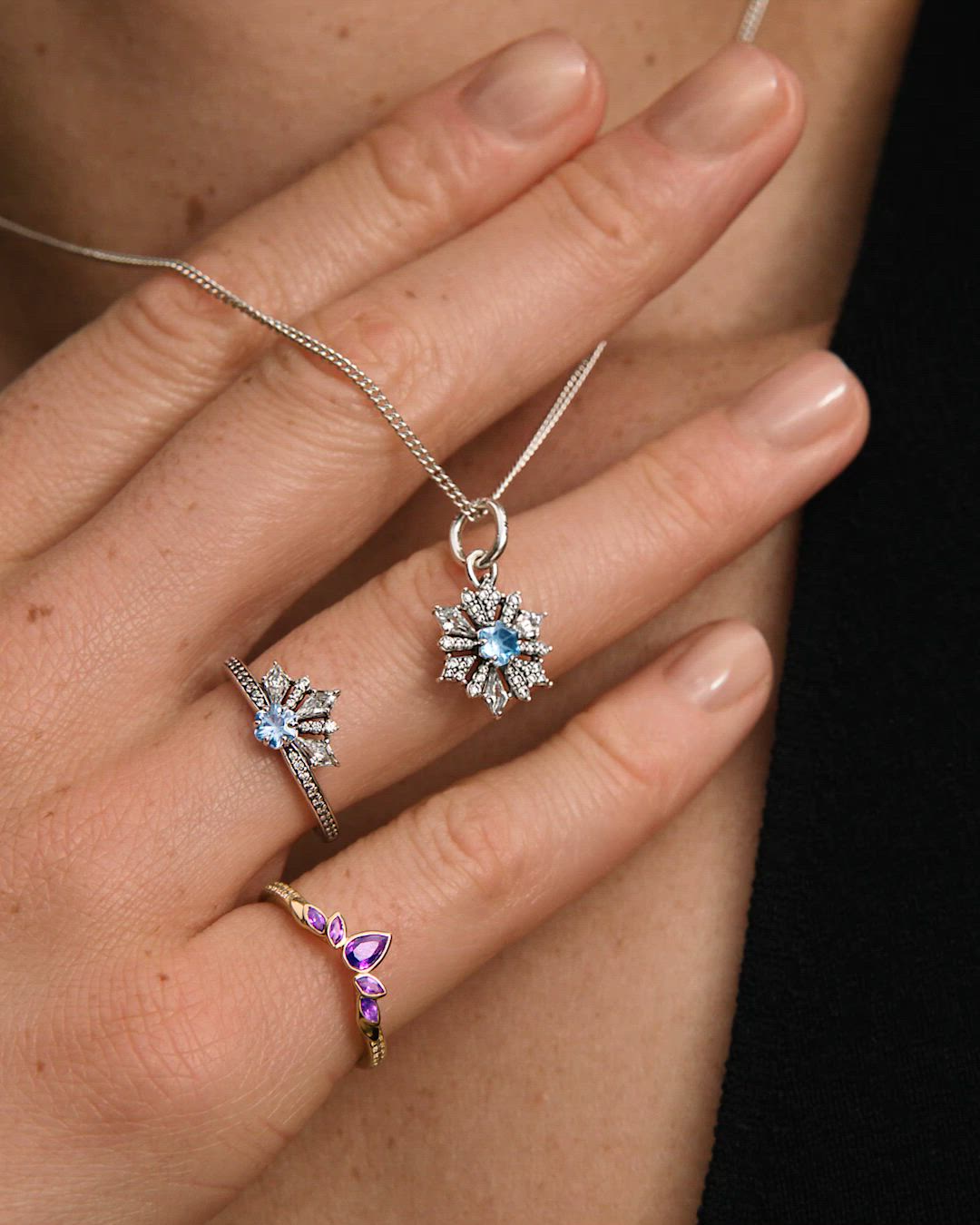 ウィンター ブルー スノーフレーク ムラノ チャーム（チャーム