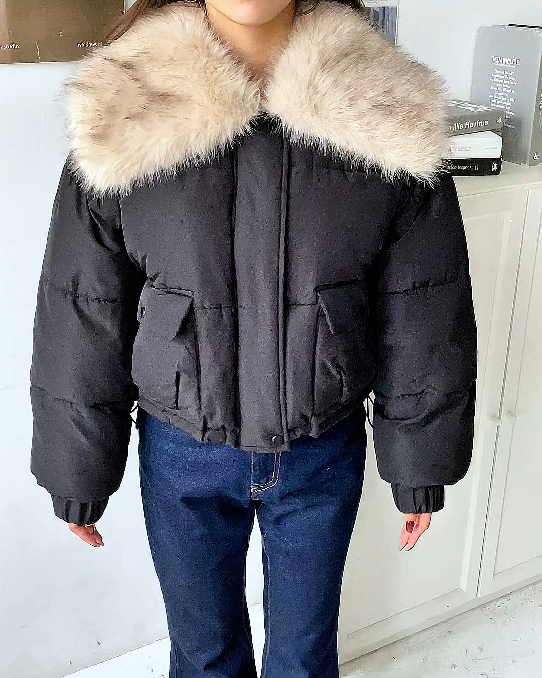 セール】ファー付きビックカラーショート丈ファイバーダウンブルゾン