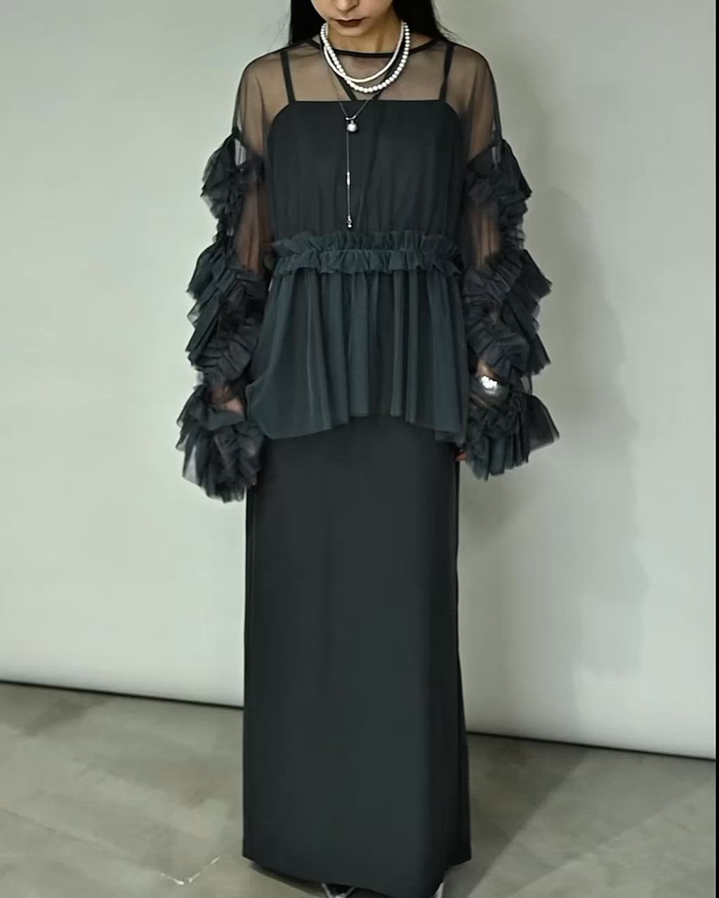 Elegant volume sleeves セットキャミドレス（ドレス）｜Ezick