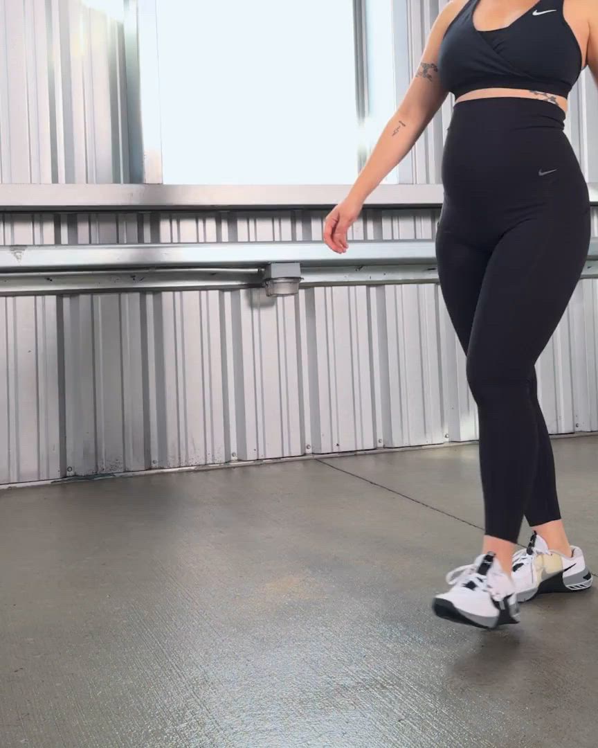 セール】ナイキ ゼンビー (M) ウィメンズ ジェントルサポート ハイ