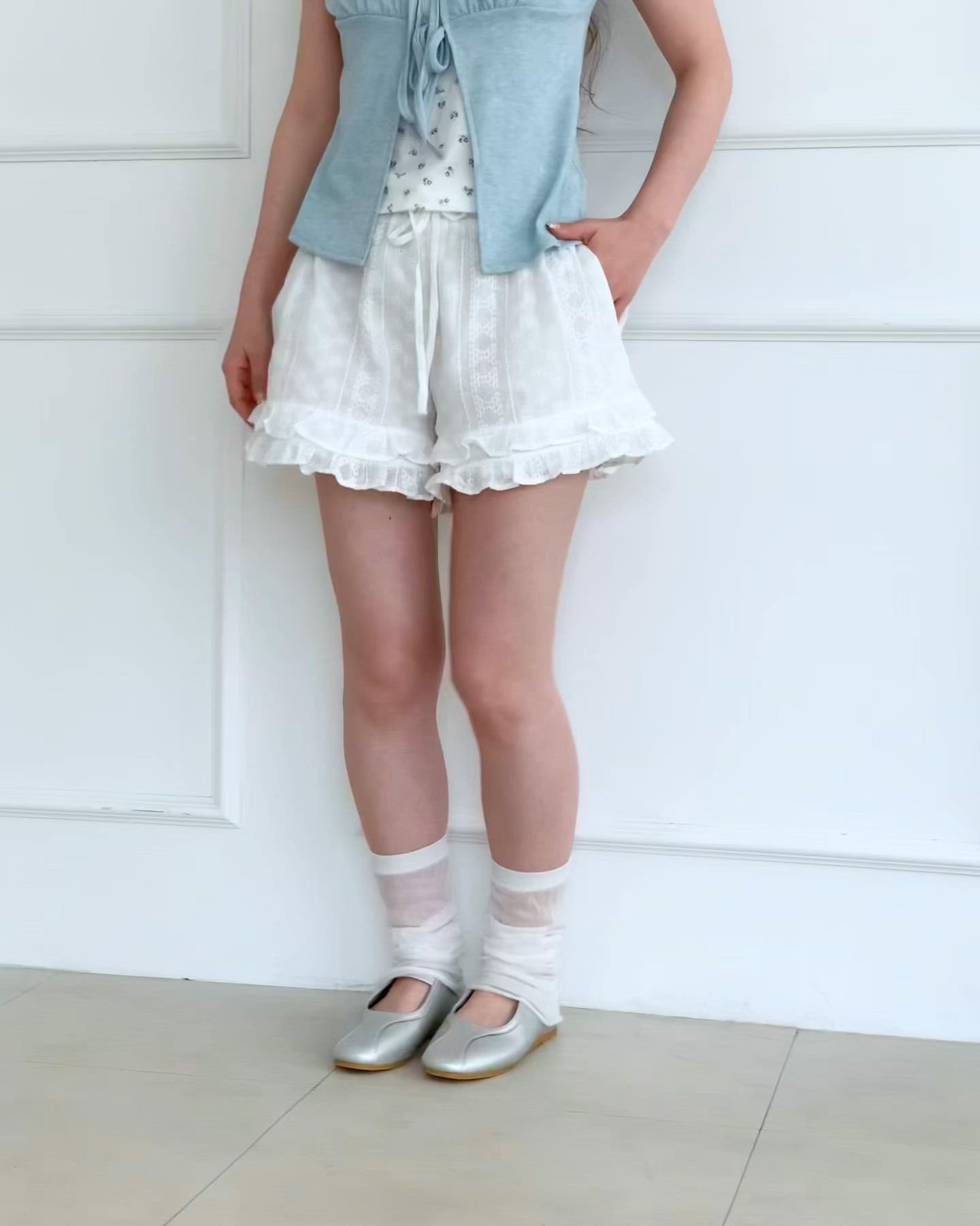 サマーパンチングレースダブルフリルショートパンツ（その他パンツ