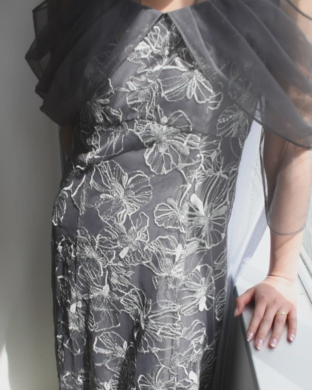 チュールドレープスパンコールドレス / tulle drape spangle dress