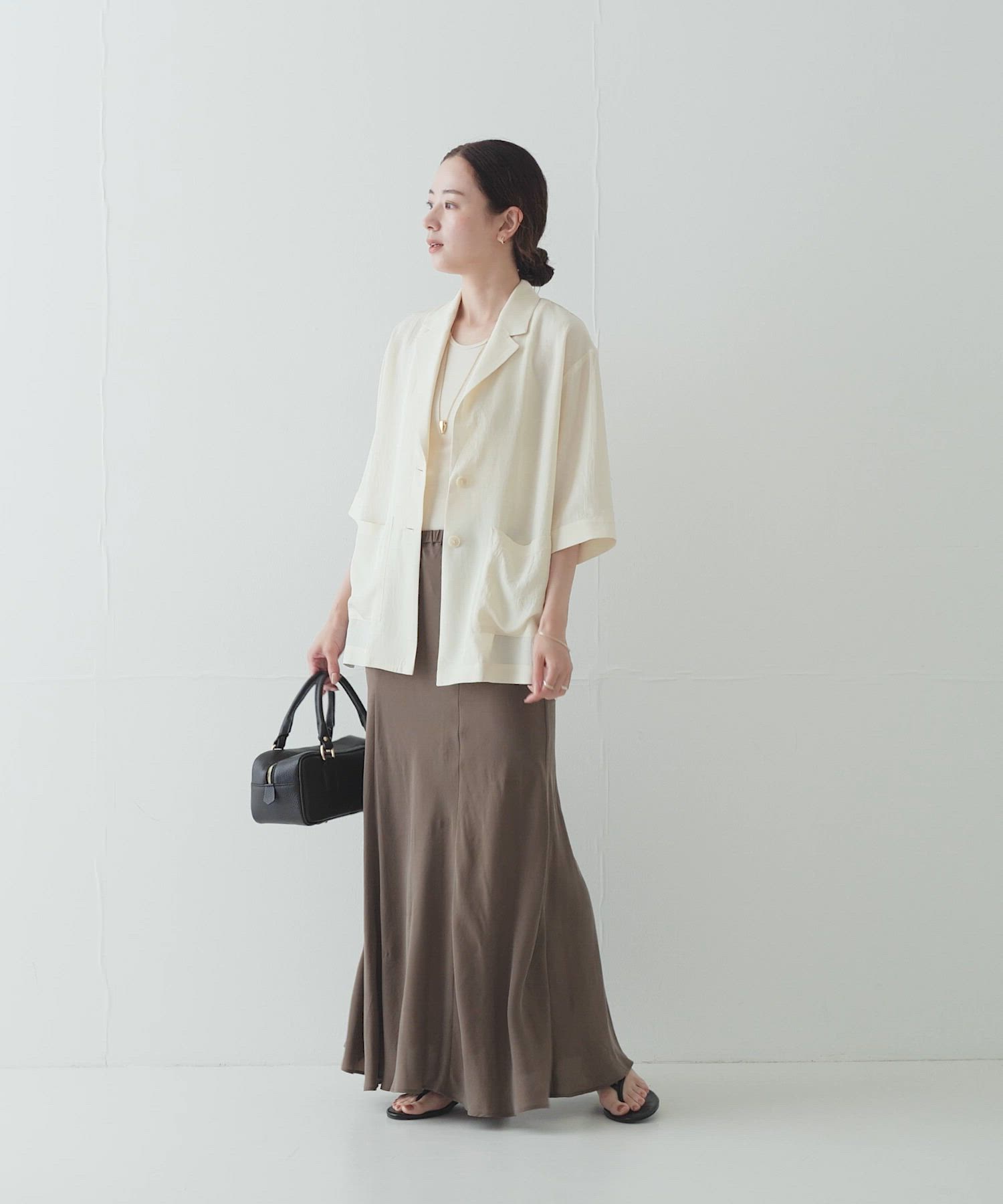 セール】『接触冷感』NAIAアセテートハーフスリーブジャケット（その他
